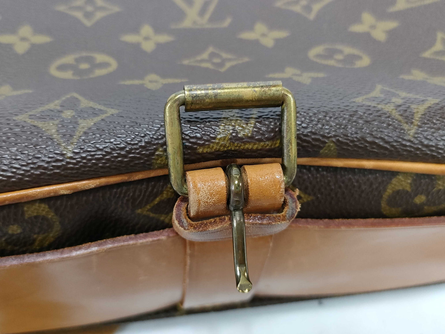 LOUIS VUITTON RFID Unverifiable 843 Monogram Cartesiere Shoulder Bag