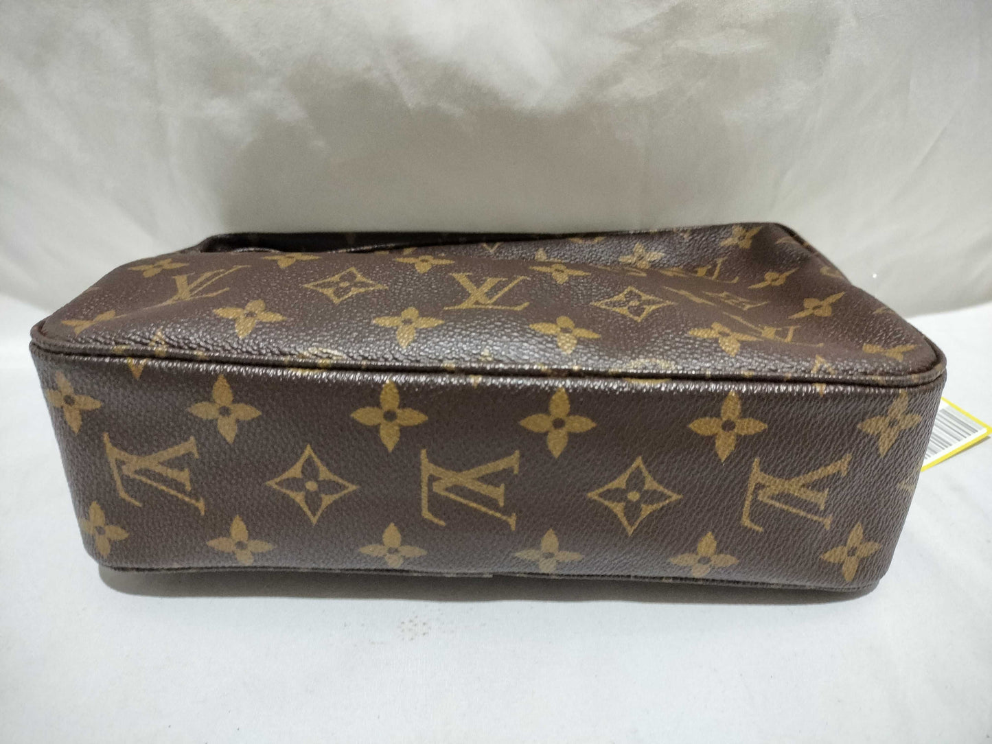 LOUIS VUITTON RFID Unverifiable, Serial Unverifiable, Monogram True Touquet 23 Second Bag
