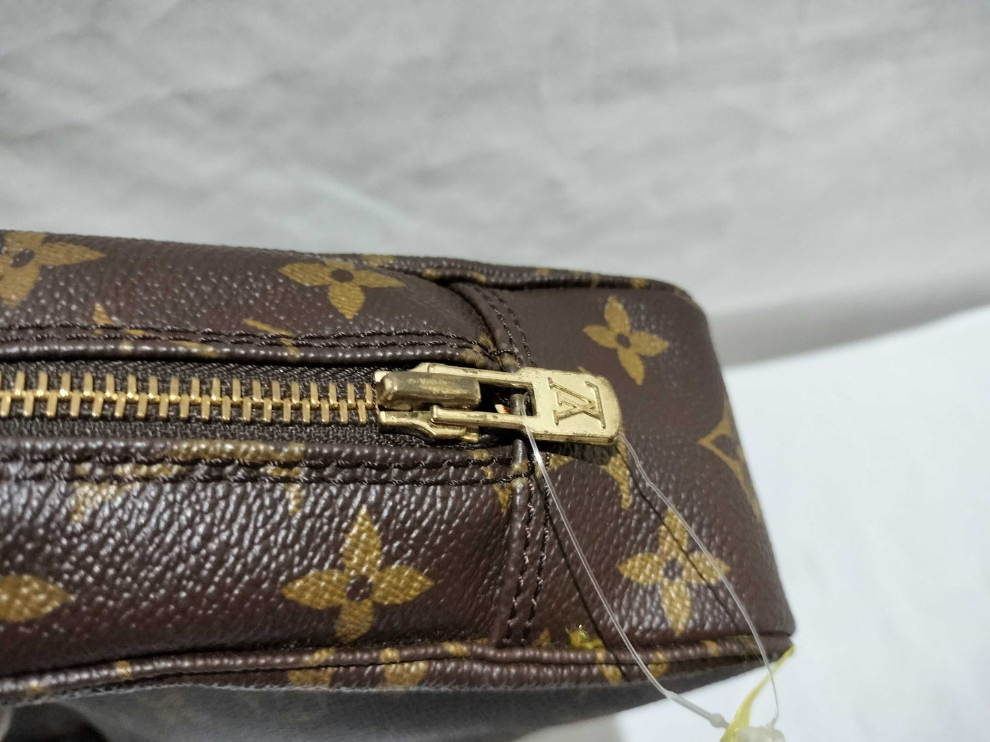 LOUIS VUITTON RFID Unverifiable, Serial Unverifiable, Monogram True Touquet 23 Second Bag