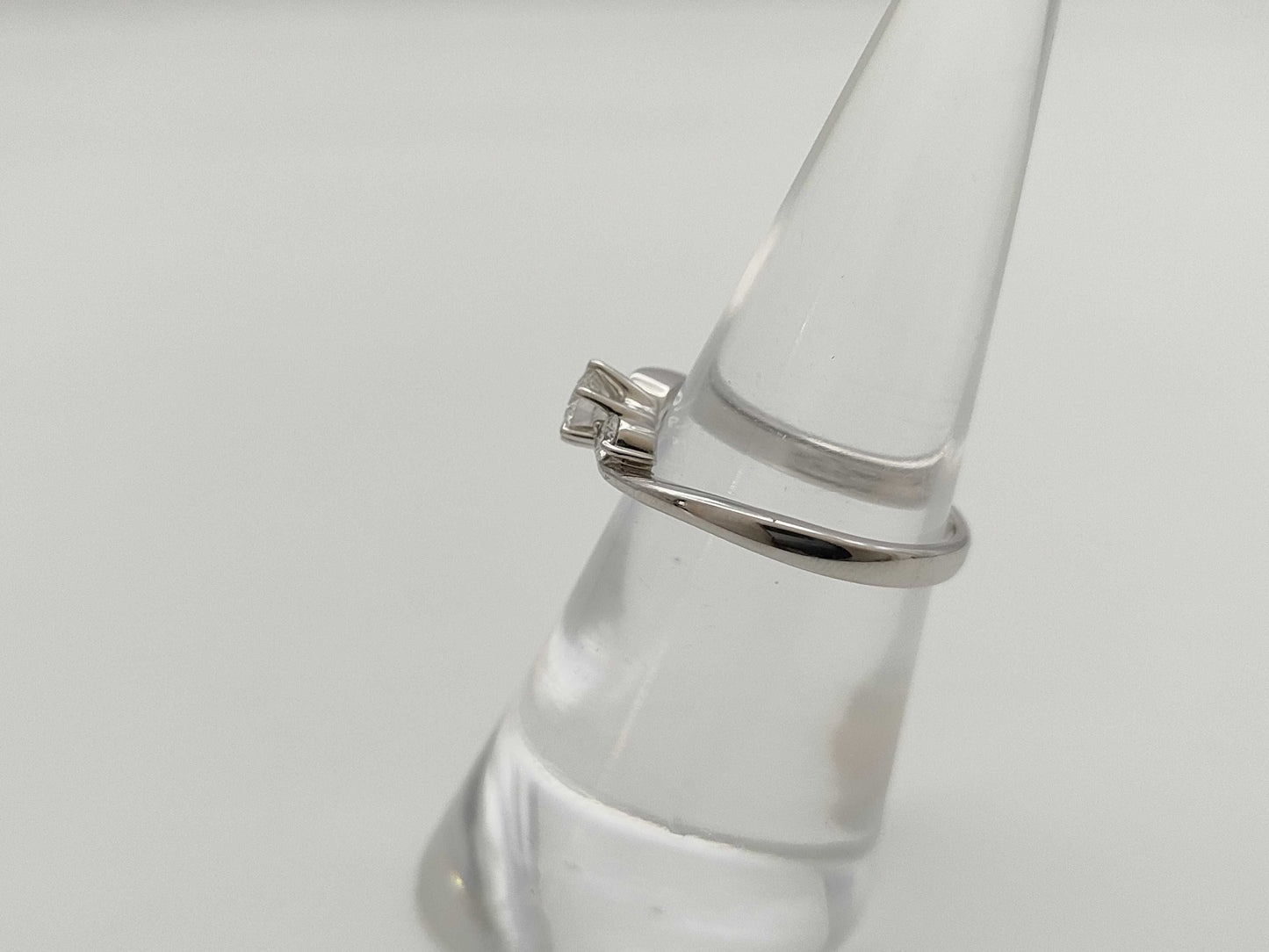 D0.19ct FD0.10ct PT900 3.1g Ring
