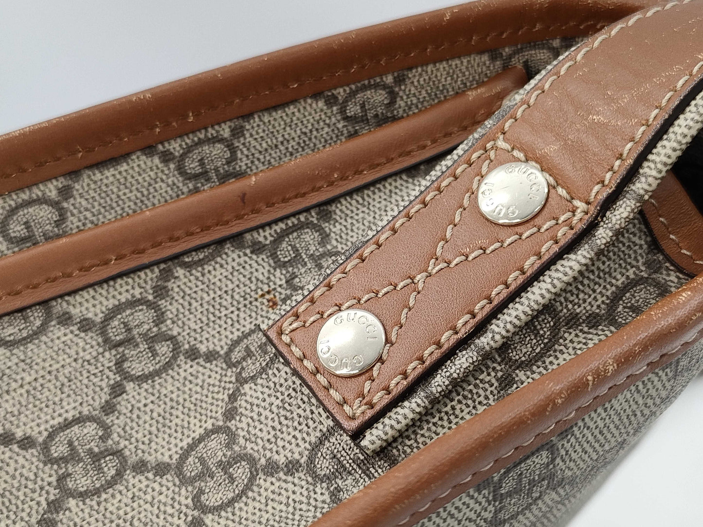 GUCCI GG Supreme 246411 Shoulder Bag