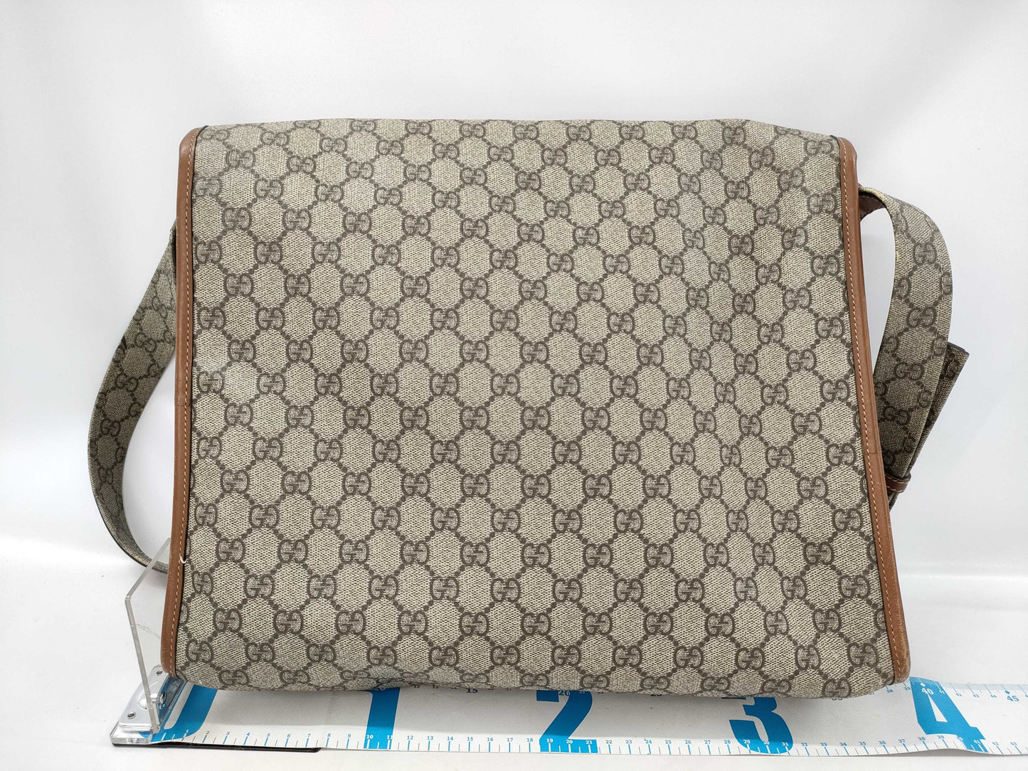 GUCCI GG Supreme 246411 Shoulder Bag