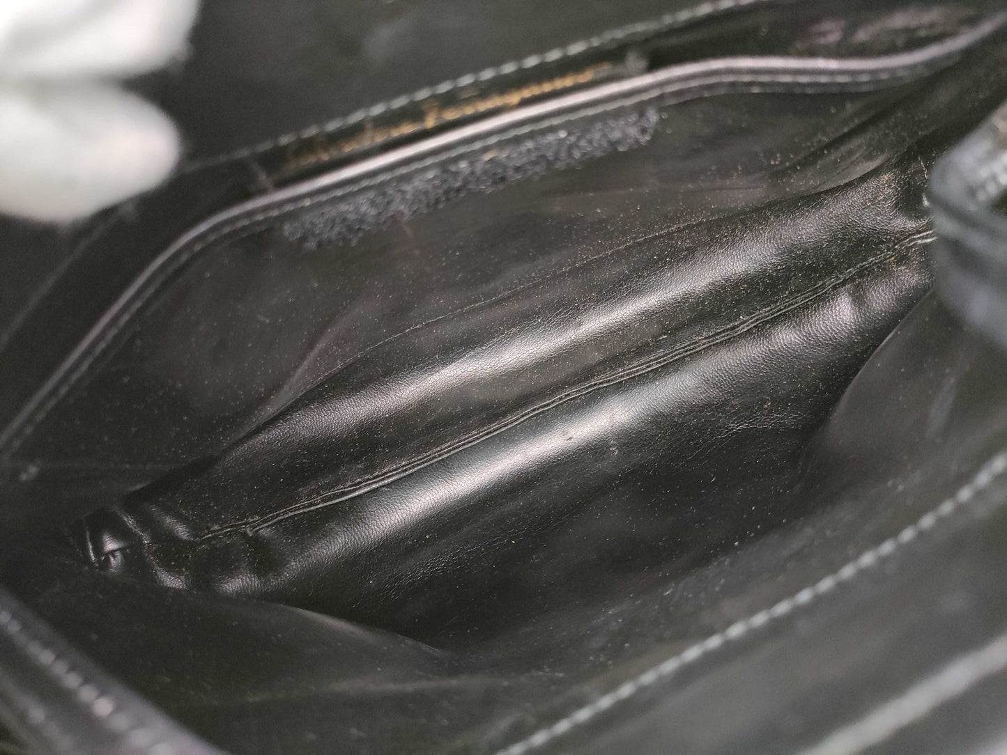 Salvatore Ferragamo Vara Leather Shoulder Bag