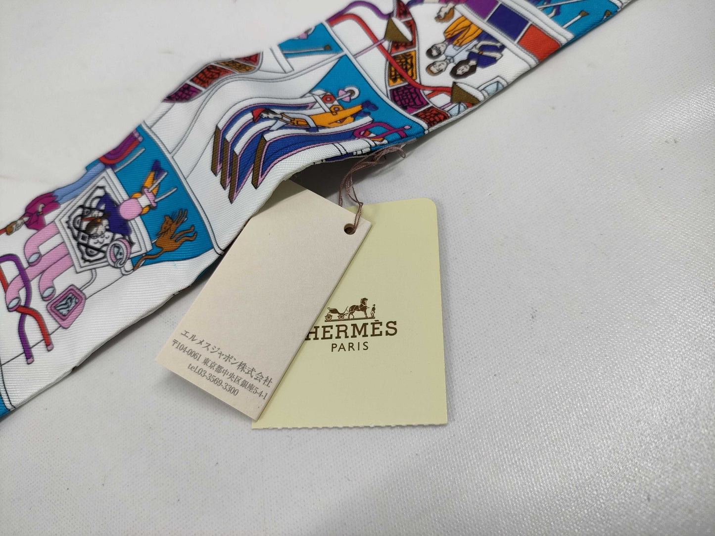 HERMES Twilly Maison Decalle Scarf