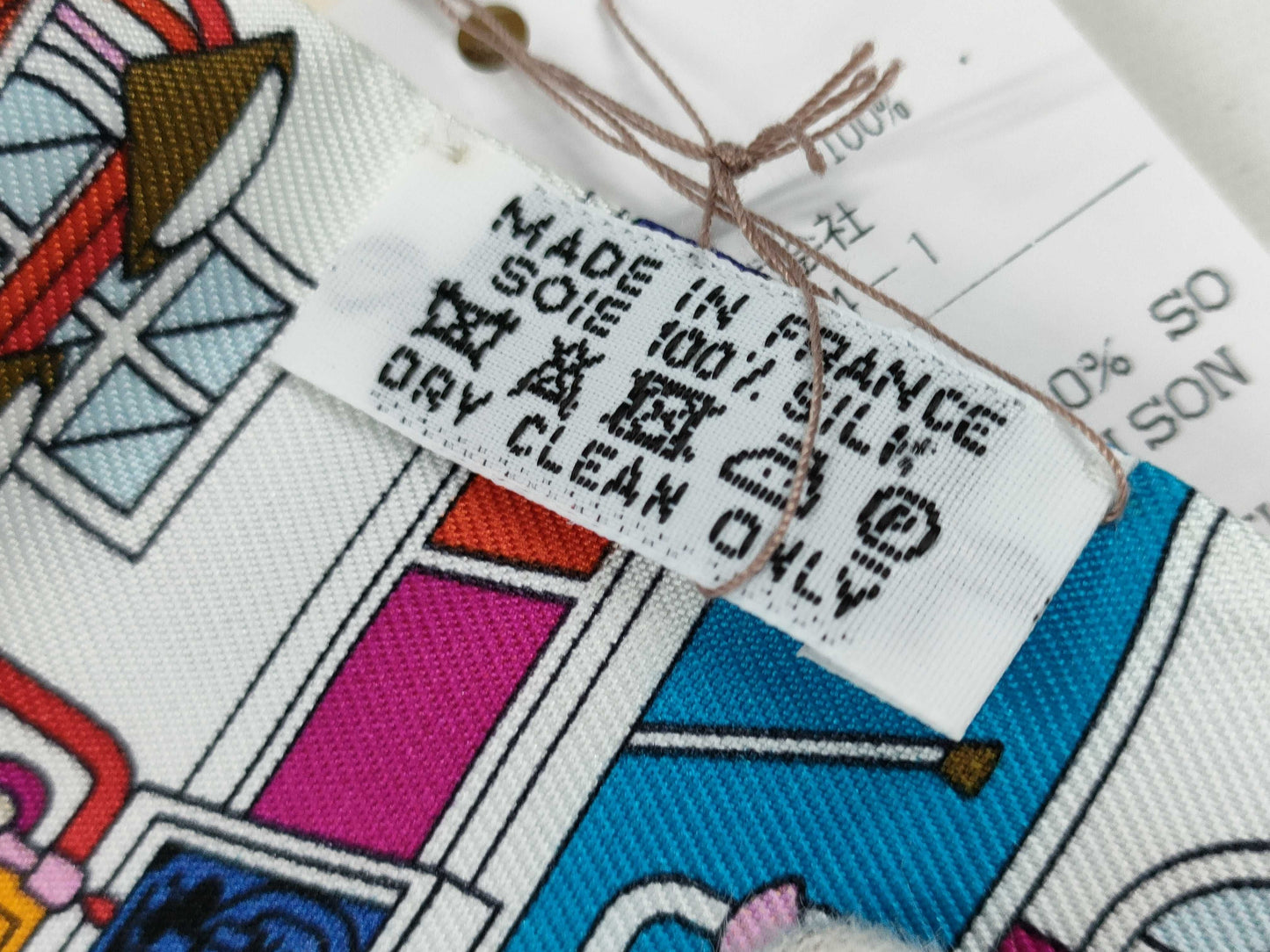 HERMES Twilly Maison Decalle Scarf
