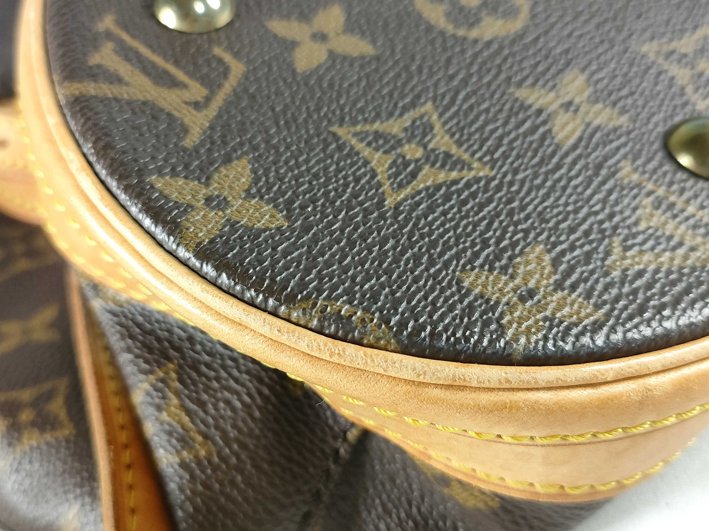 LOUIS VUITTON FL0061 Monogram M42238 Petit Bucket Tote Bag