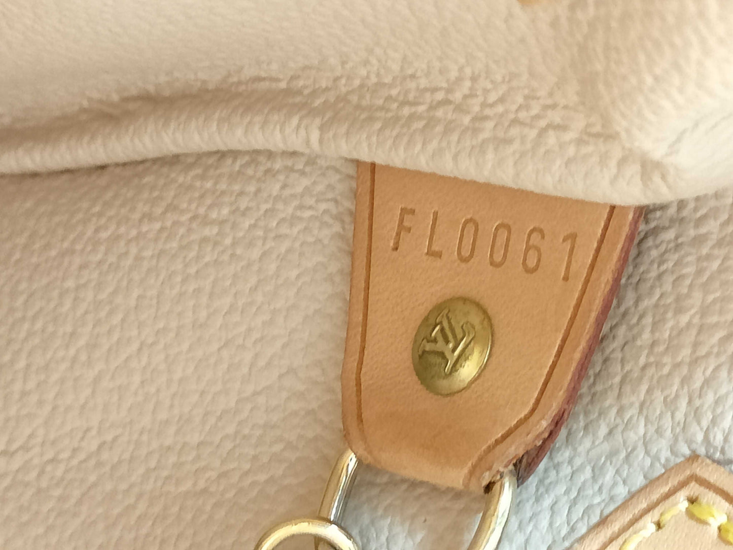 LOUIS VUITTON FL0061 Monogram M42238 Petit Bucket Tote Bag