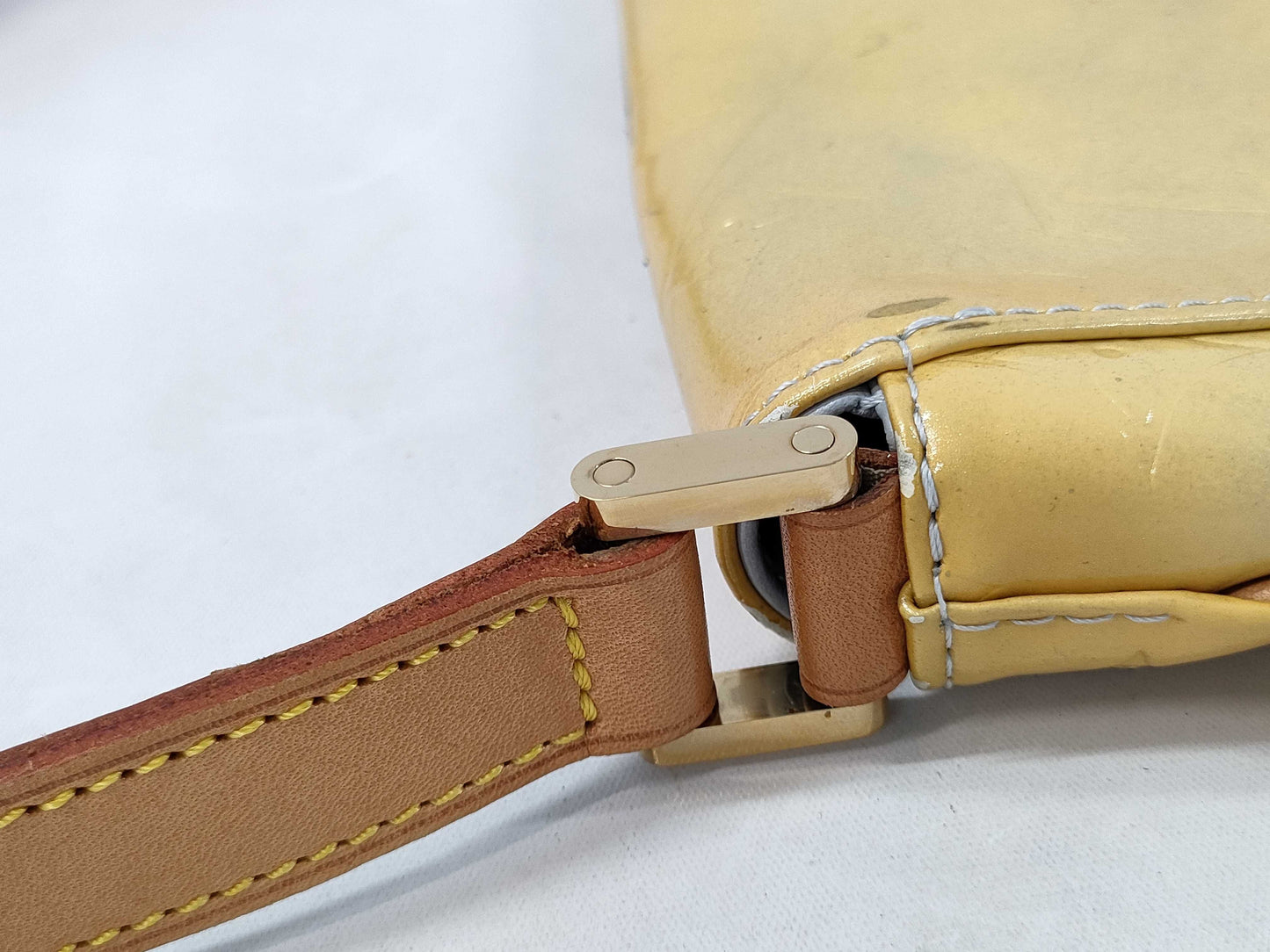 LOUIS VUITTON Vernis Thompson Shoulder Bag