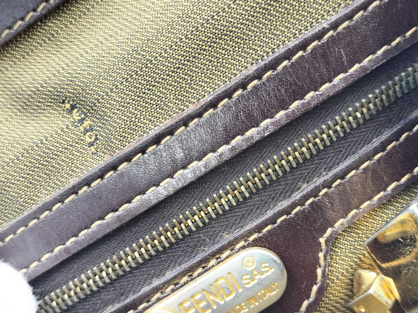 FENDI Zucca pattern FF hardware handbag
