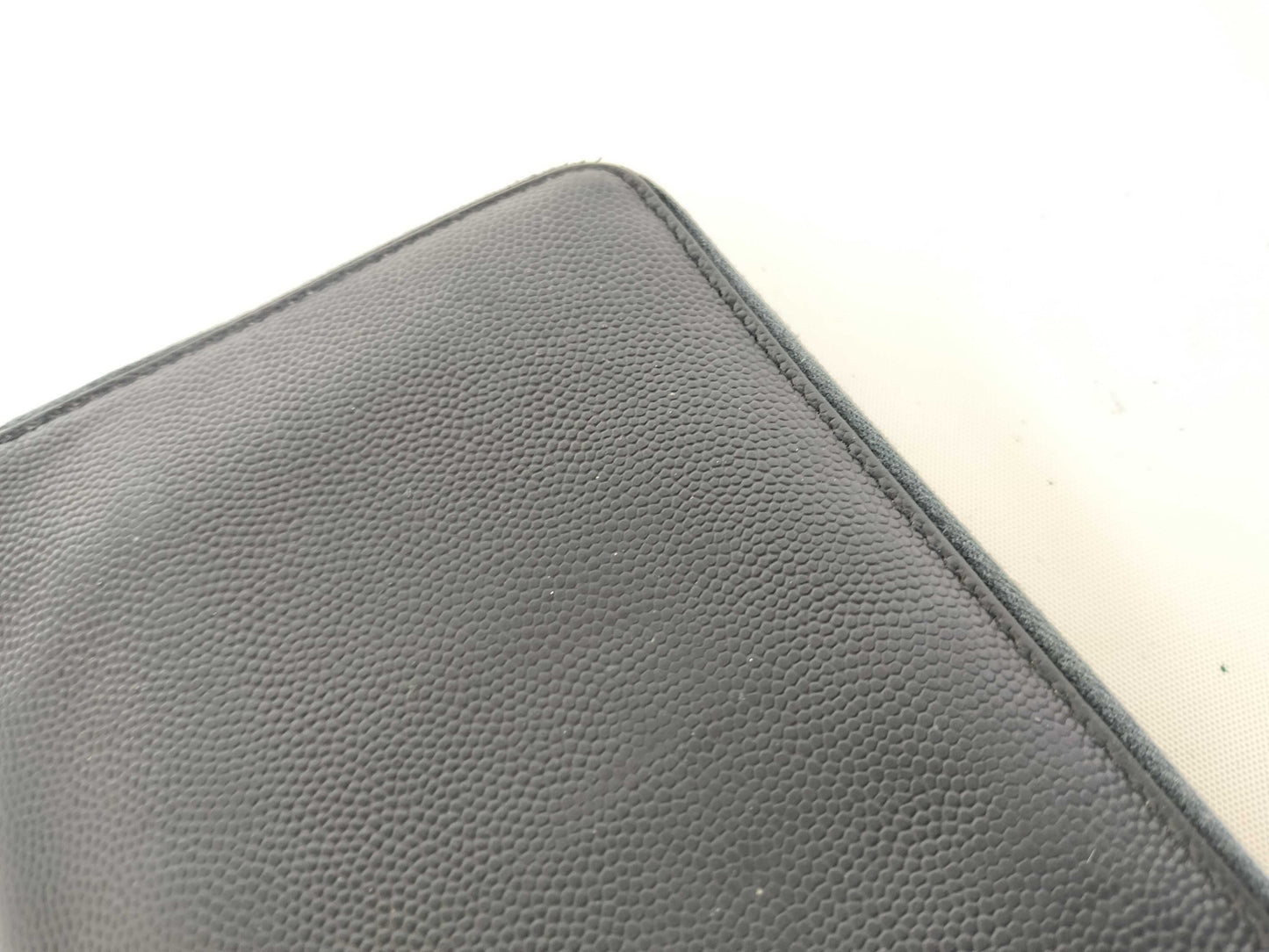 Yves Saint Laurent Round Zip Long Wallet