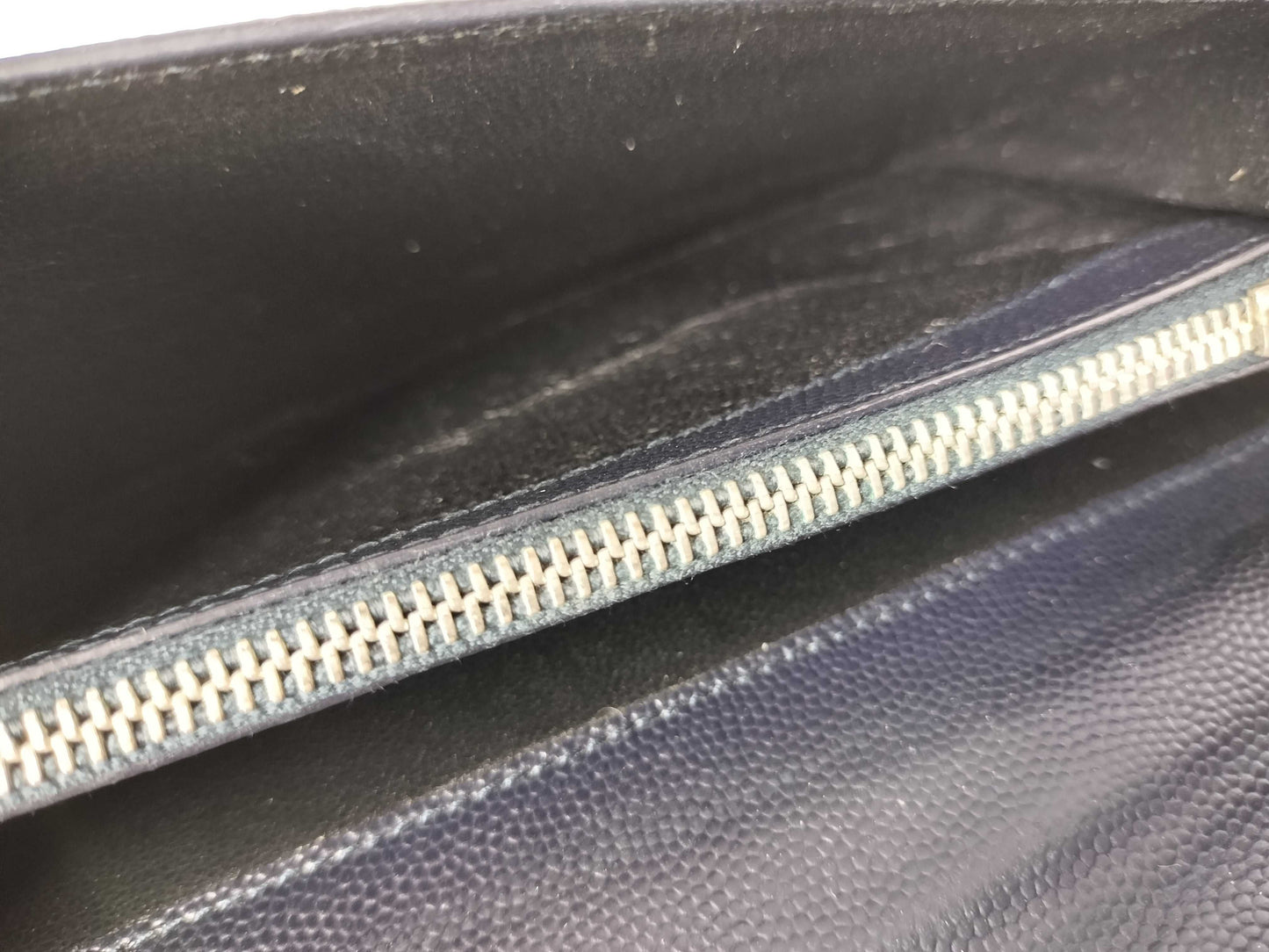 Yves Saint Laurent Round Zip Long Wallet
