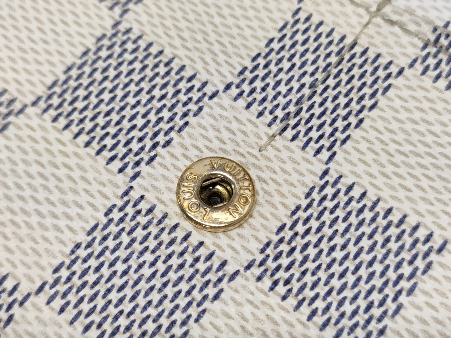LOUIS VUITTON Damier Azur Portefeuille Sarah Wallet