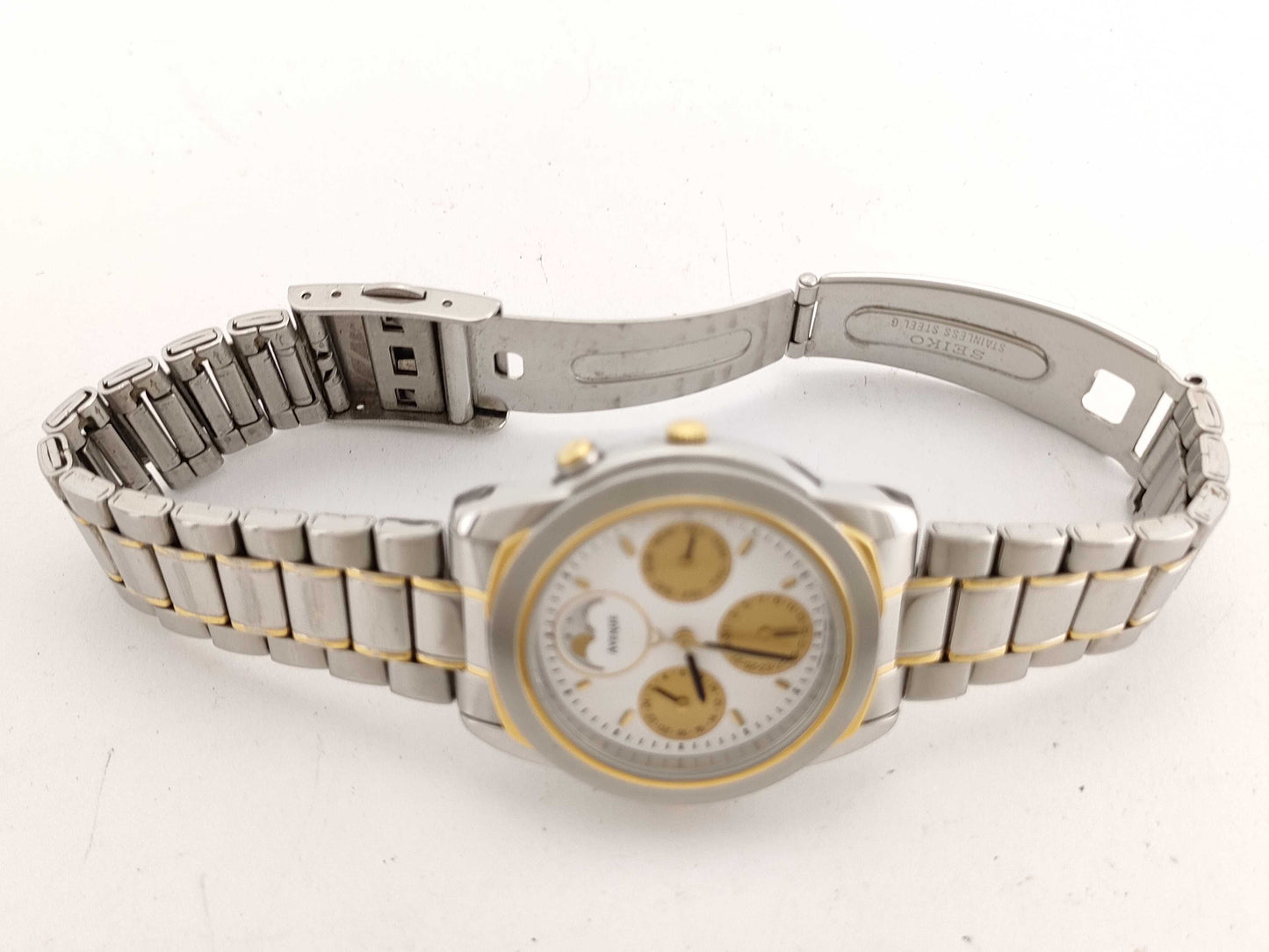 SEIKO 7F39 6080 250235 Boys' Watch