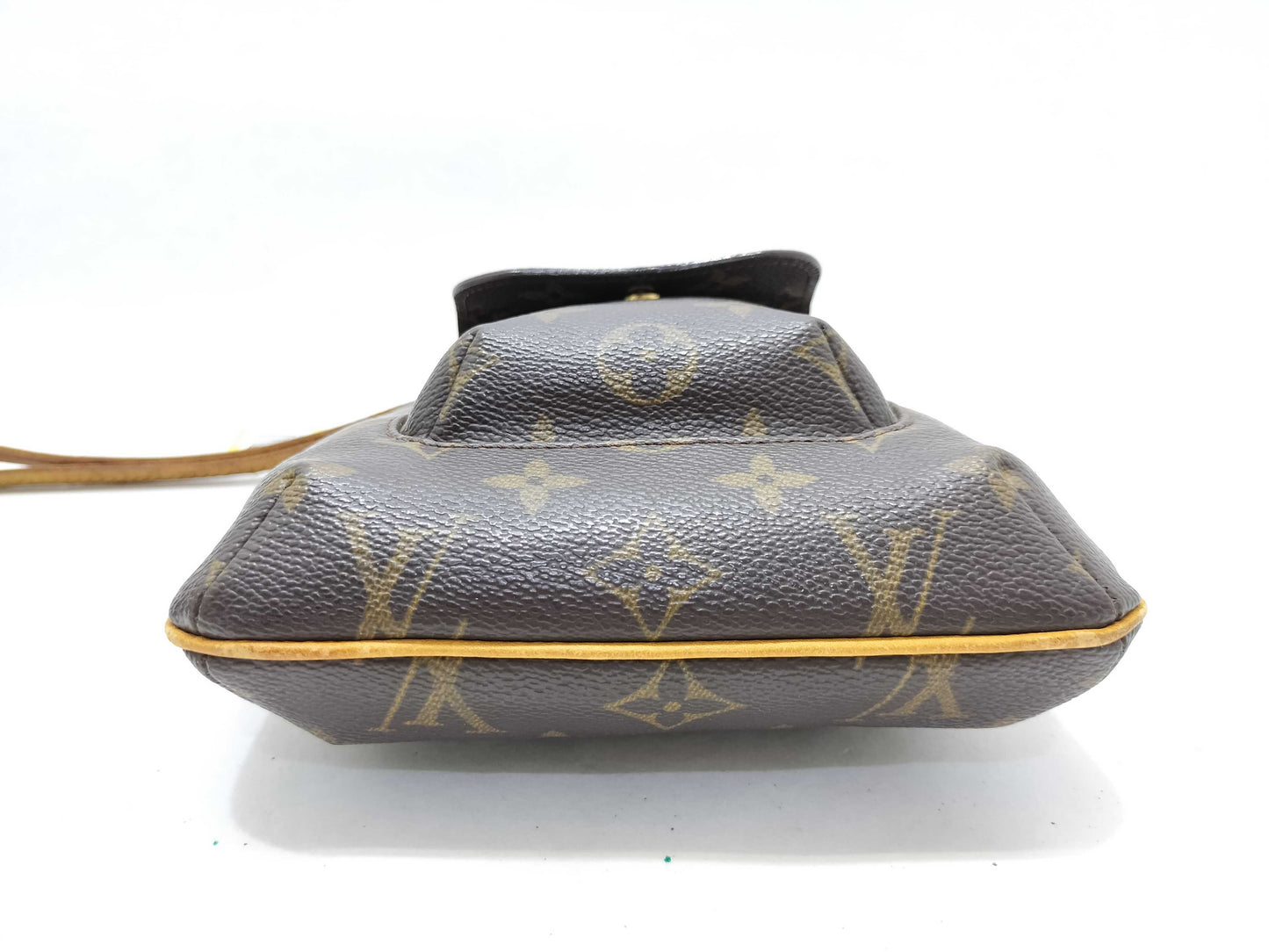 LOUIS VUITTON MI 1012 Monogram Partition Pouch