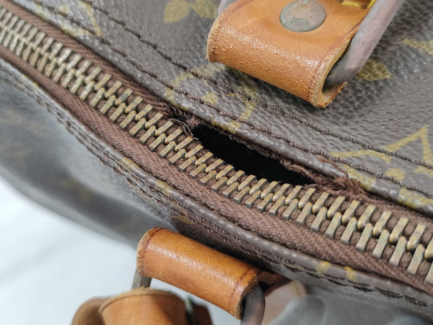 LOUIS VUITTON Monogram M41426 Keepall 50 Boston Bag