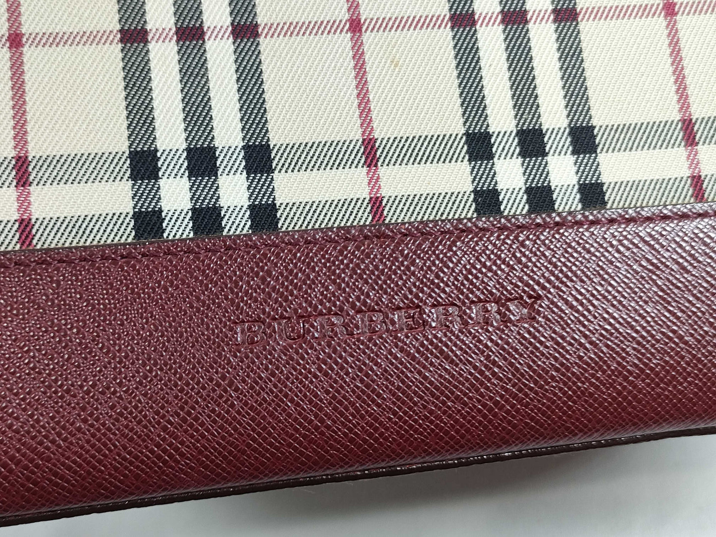 BURBERRY Nova Check/Handbag/Handle Scratches