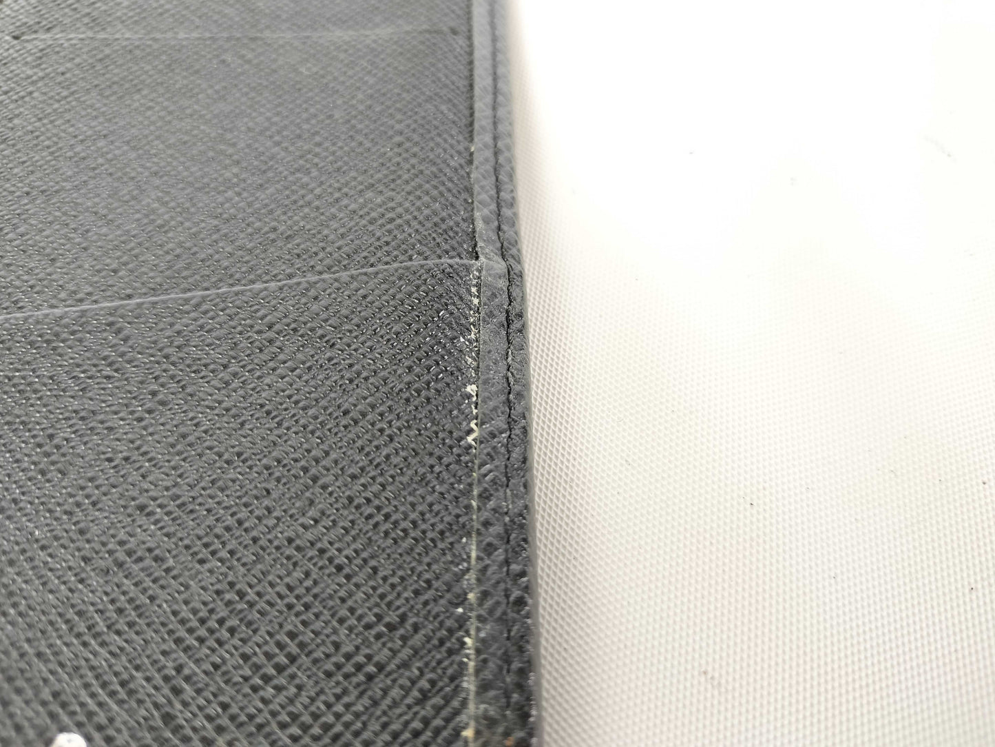 LOUIS VUITTON SP1099 Taiga Louis Vuitton Taiga Long Wallet