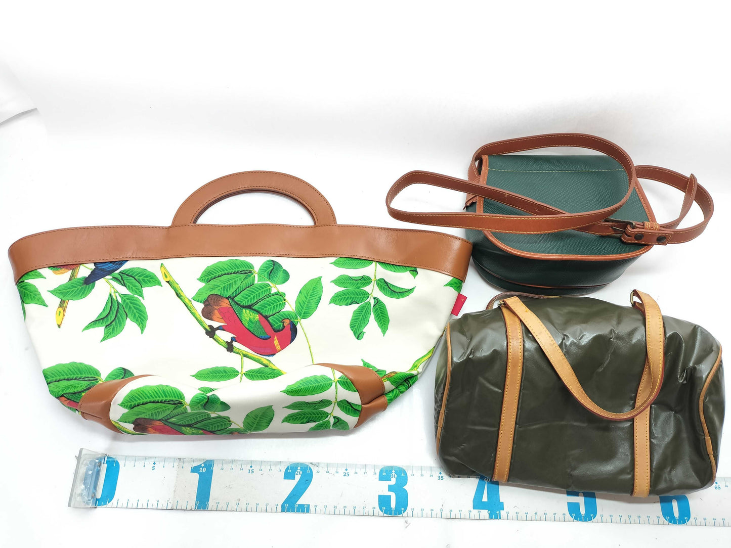 5 COACH tote bags, including Coach and Kenzo