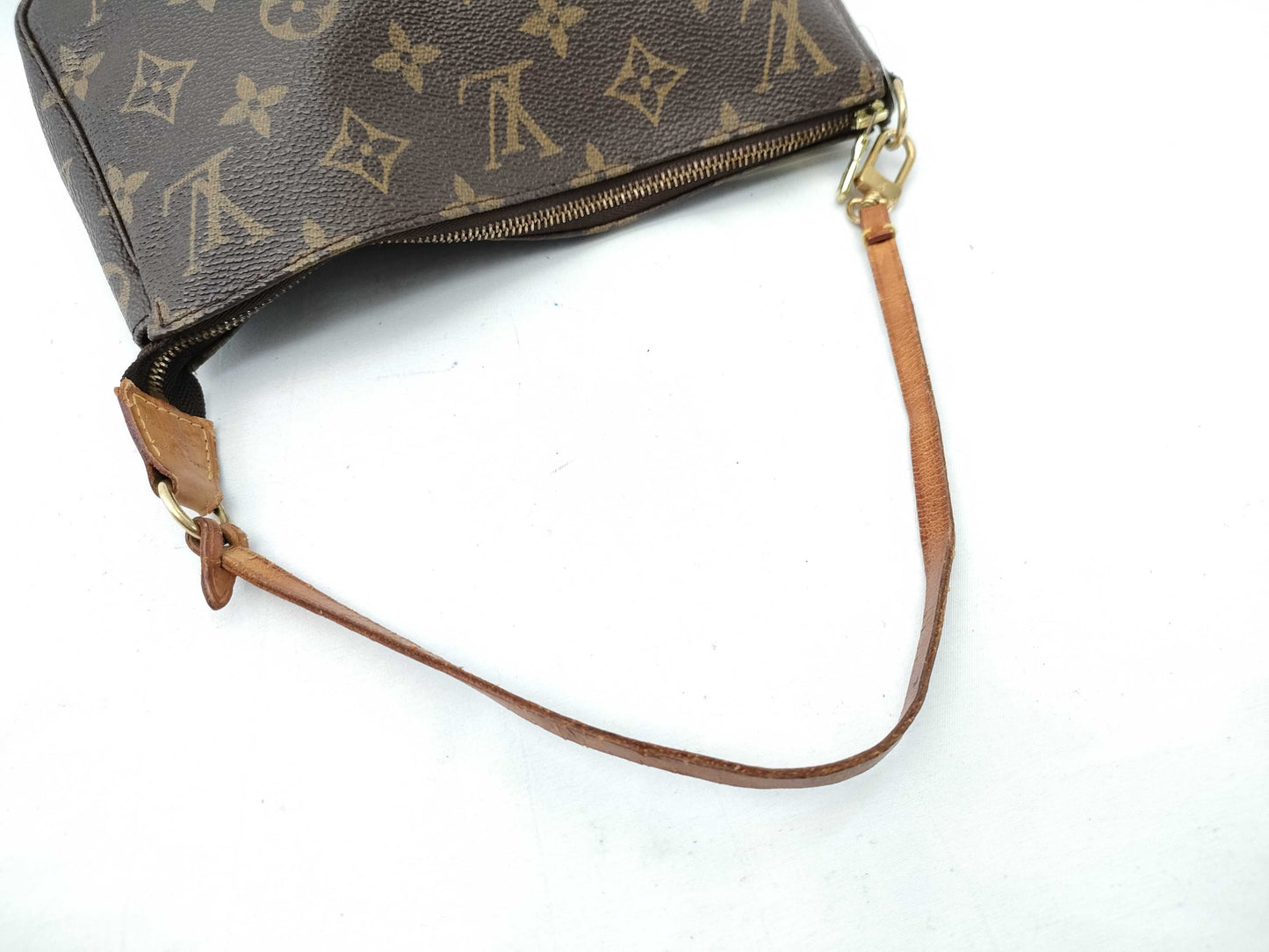 LOUIS VUITTON Monogram M40712 Pochette Accessoires Pouch