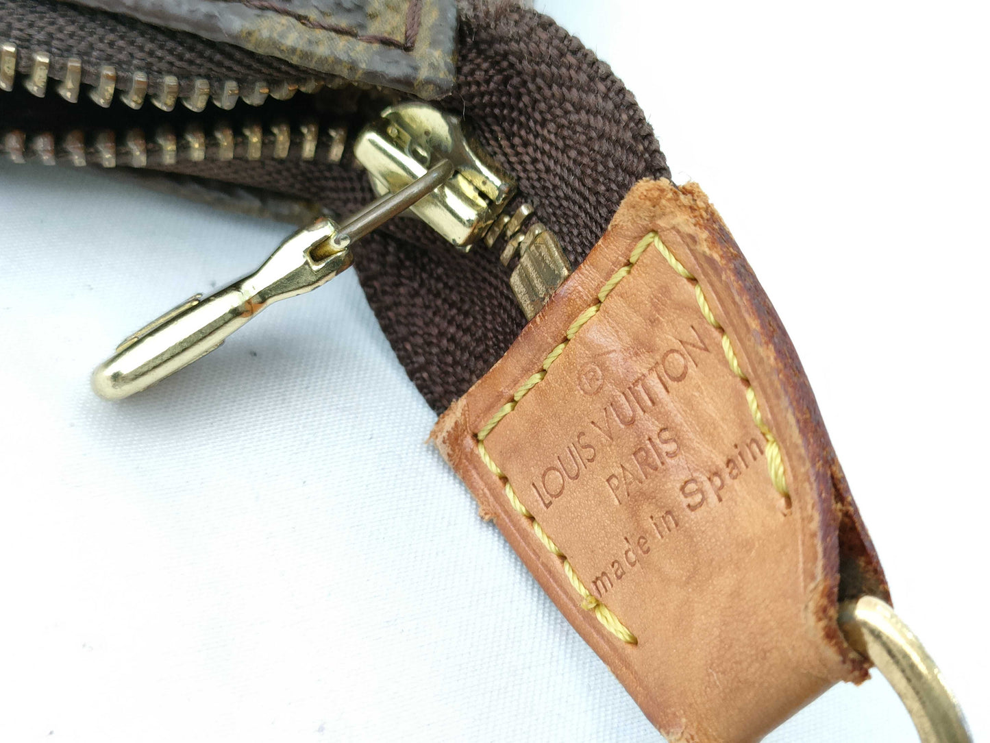 LOUIS VUITTON Monogram M40712 Pochette Accessoires Pouch