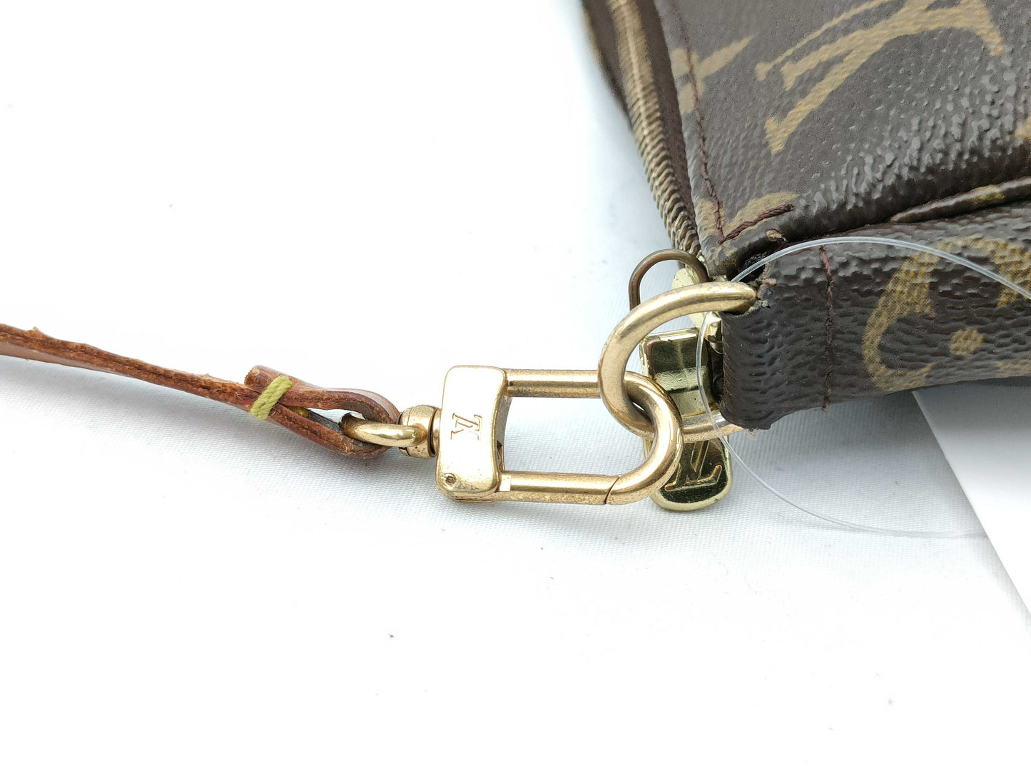 LOUIS VUITTON Monogram M40712 Pochette Accessoires Pouch