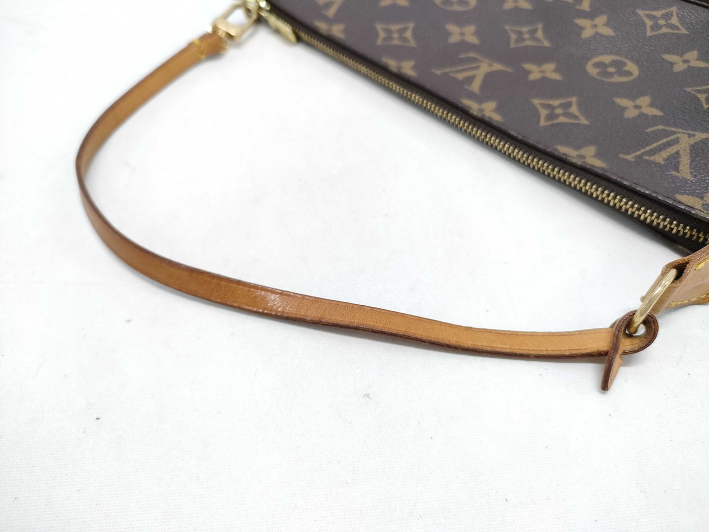 LOUIS VUITTON Monogram M40712 Pochette Accessoires Handbag