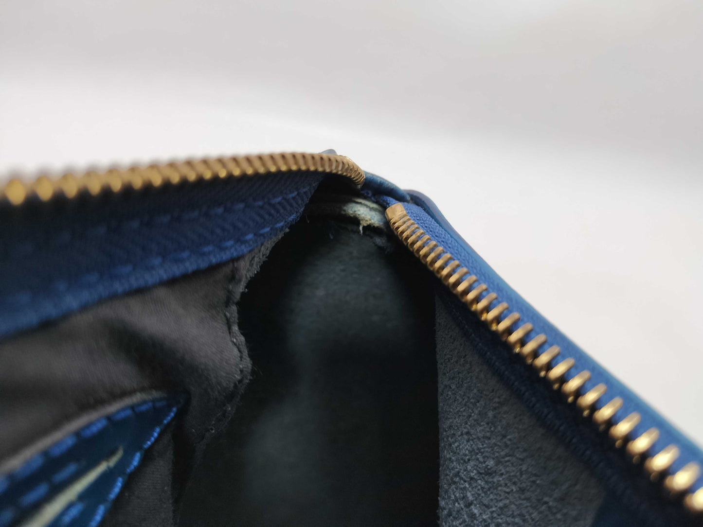 LOUIS VUITTON VI0934 Epi Speedy 25/M43015 Boston Bag