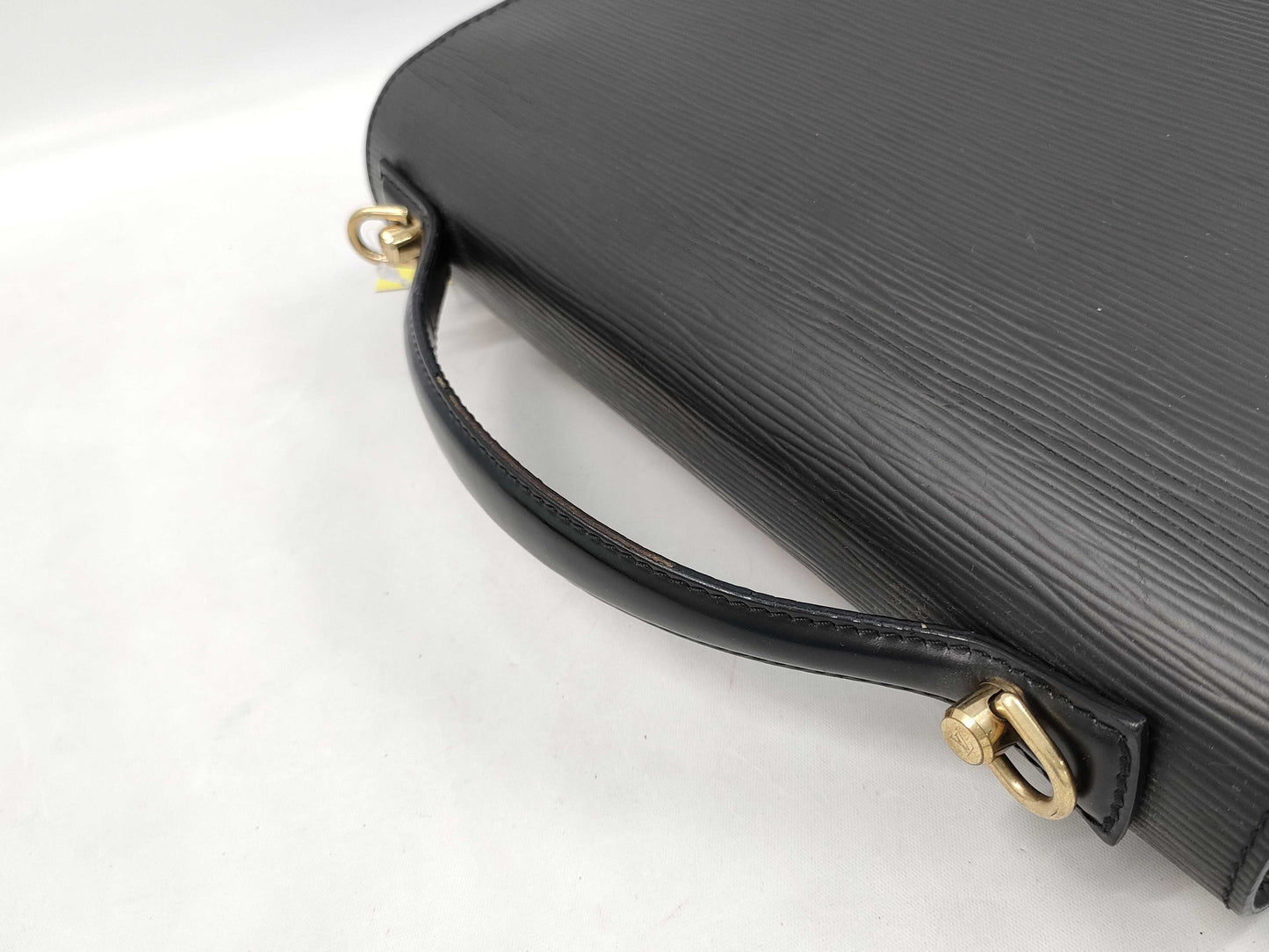 LOUIS VUITTON Epi Monceau 28 Handbag