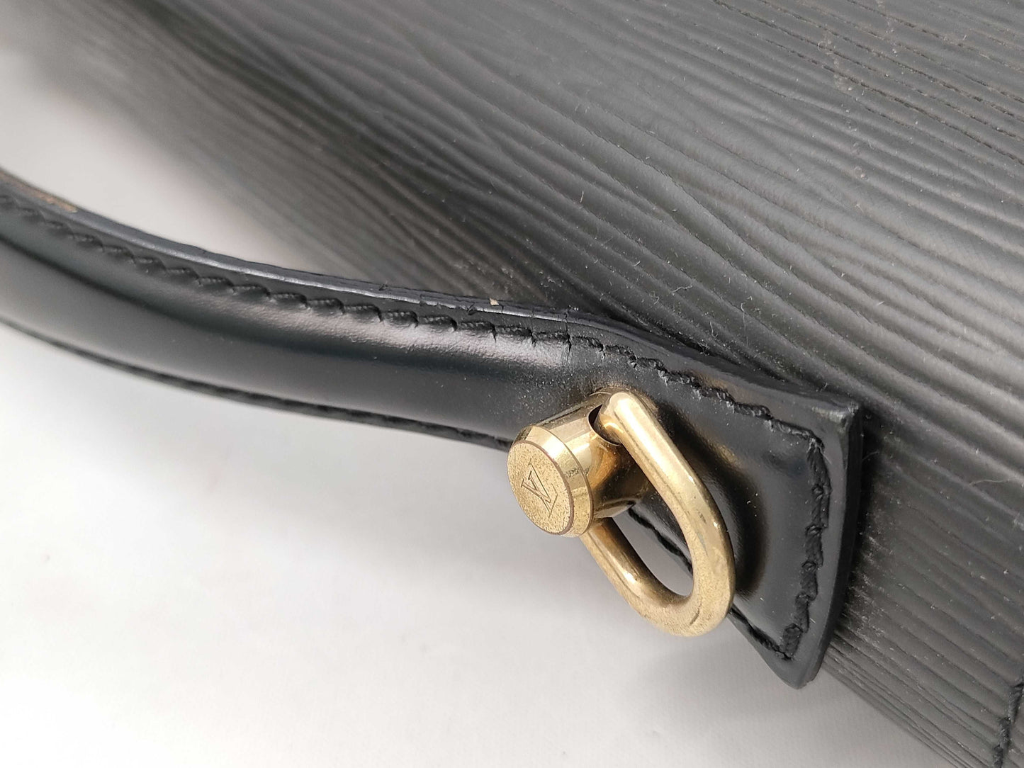 LOUIS VUITTON Epi Monceau 28 Handbag