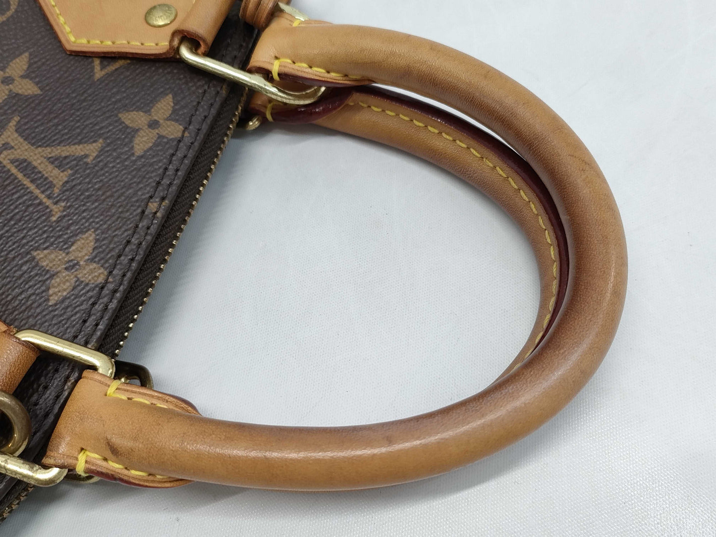LOUIS VUITTON Monogram M53152 Alma BB 2-way handbag with padlock and two keys