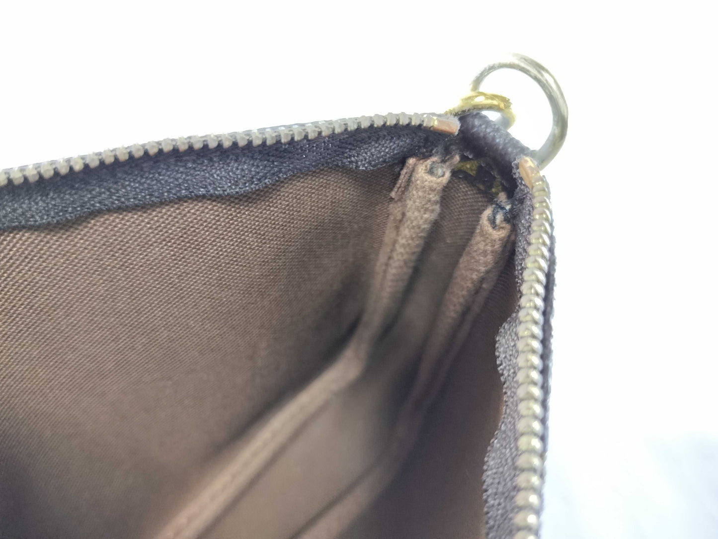 LOUIS VUITTON AR0021 Monogram M40712 Pochette Accessoires Pouch