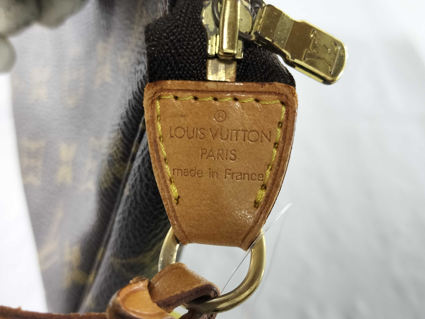 LOUIS VUITTON AR0021 Monogram M40712 Pochette Accessoires Pouch