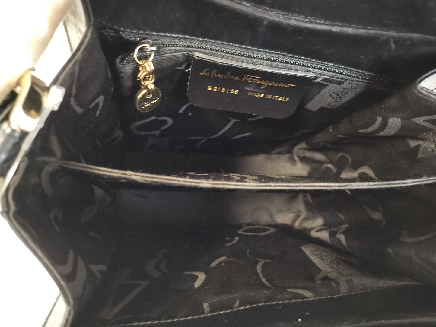 Salvatore Ferragamo Gancini One-Shoulder Shoulder Bag
