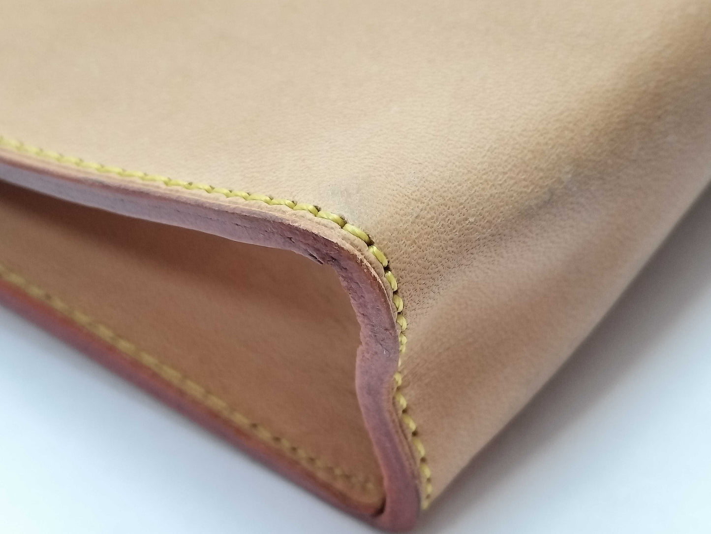 LOUIS VUITTON LW 0040 Nomad Leather Pouch