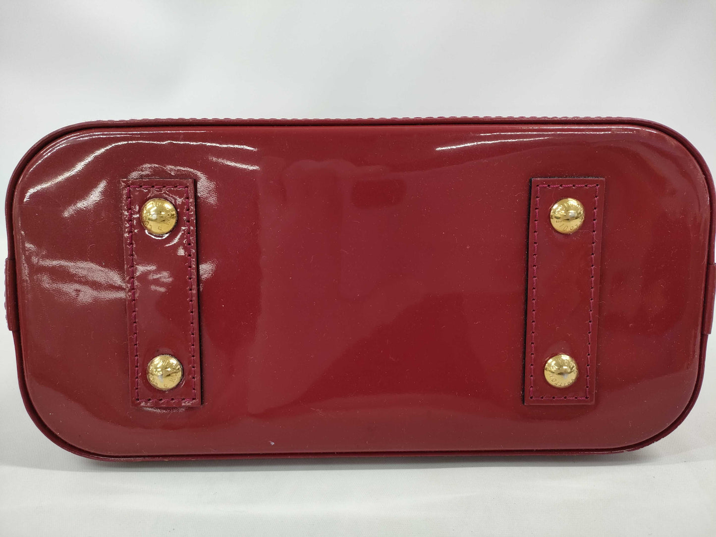 LOUIS VUITTON Vernis Alma BB Handbag