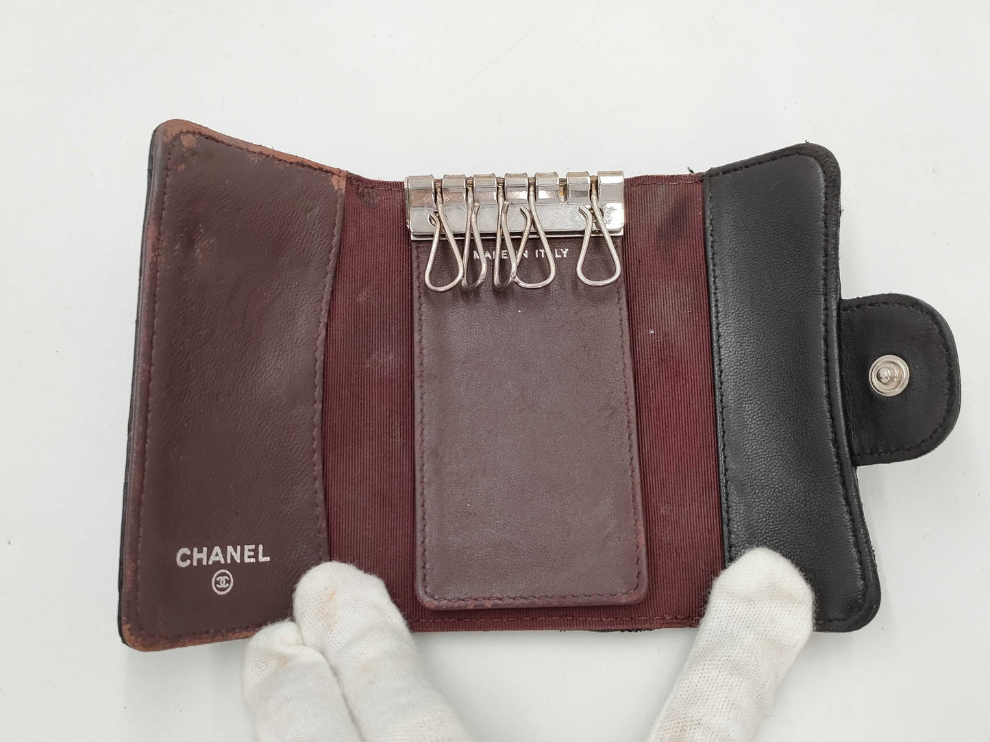 CHANEL Lambskin Matelasse Key Case & Louis Vuitton Tresor Wallet Set