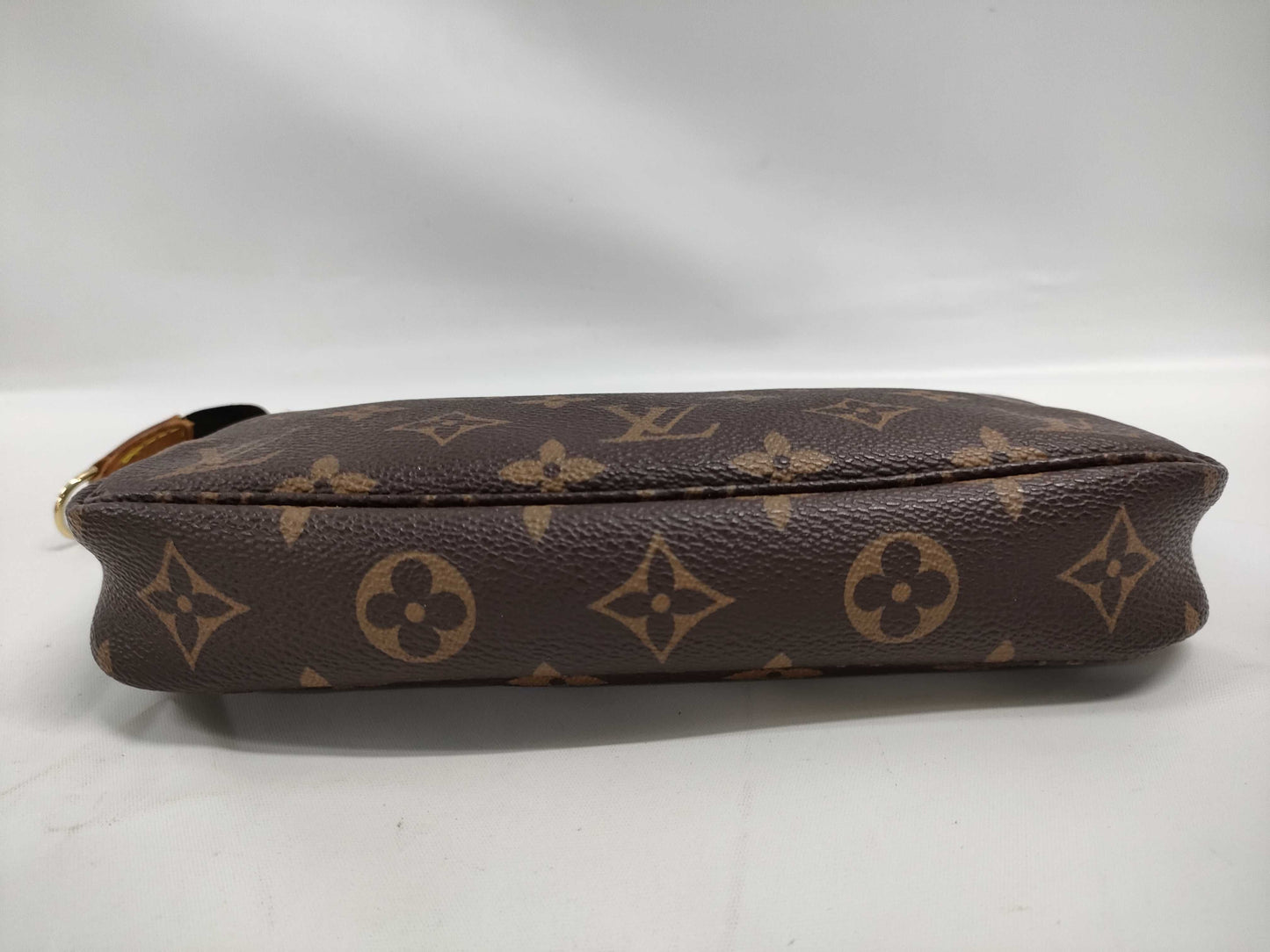 LOUIS VUITTON Monogram Accessoires Handbag with Separate Stitch