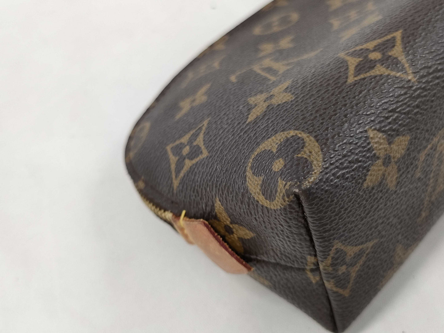 LOUIS VUITTON Monogram Cosmetic Pouch