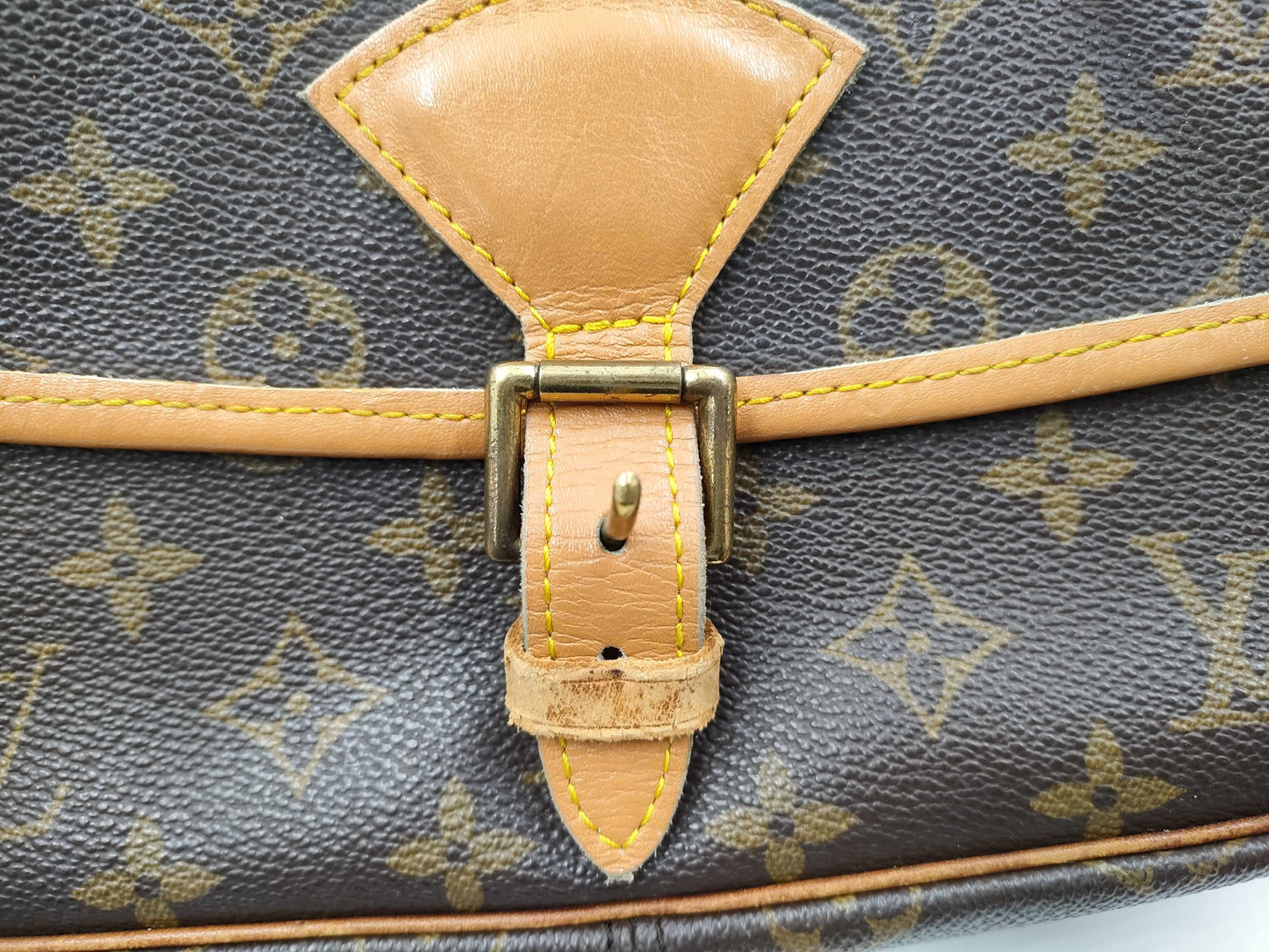 LOUIS VUITTON SE1906 Monogram M42250 Sologne Shoulder Bag