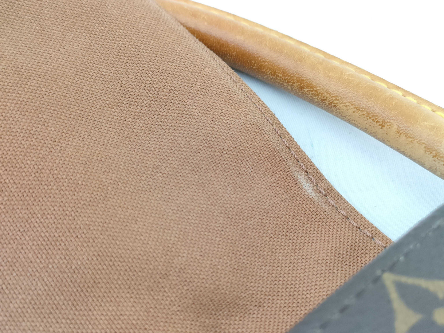 LOUIS VUITTON RFID verification failed. DU0025 Monogram M51147 Mini Looping Shoulder Bag.
