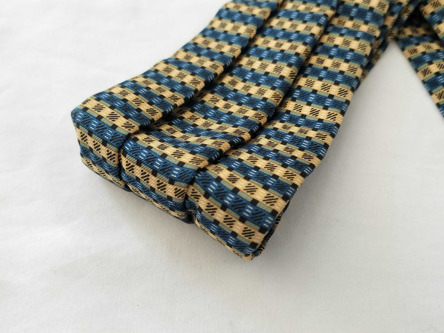 HERMES Carre Ascot Tie Blue Scarf