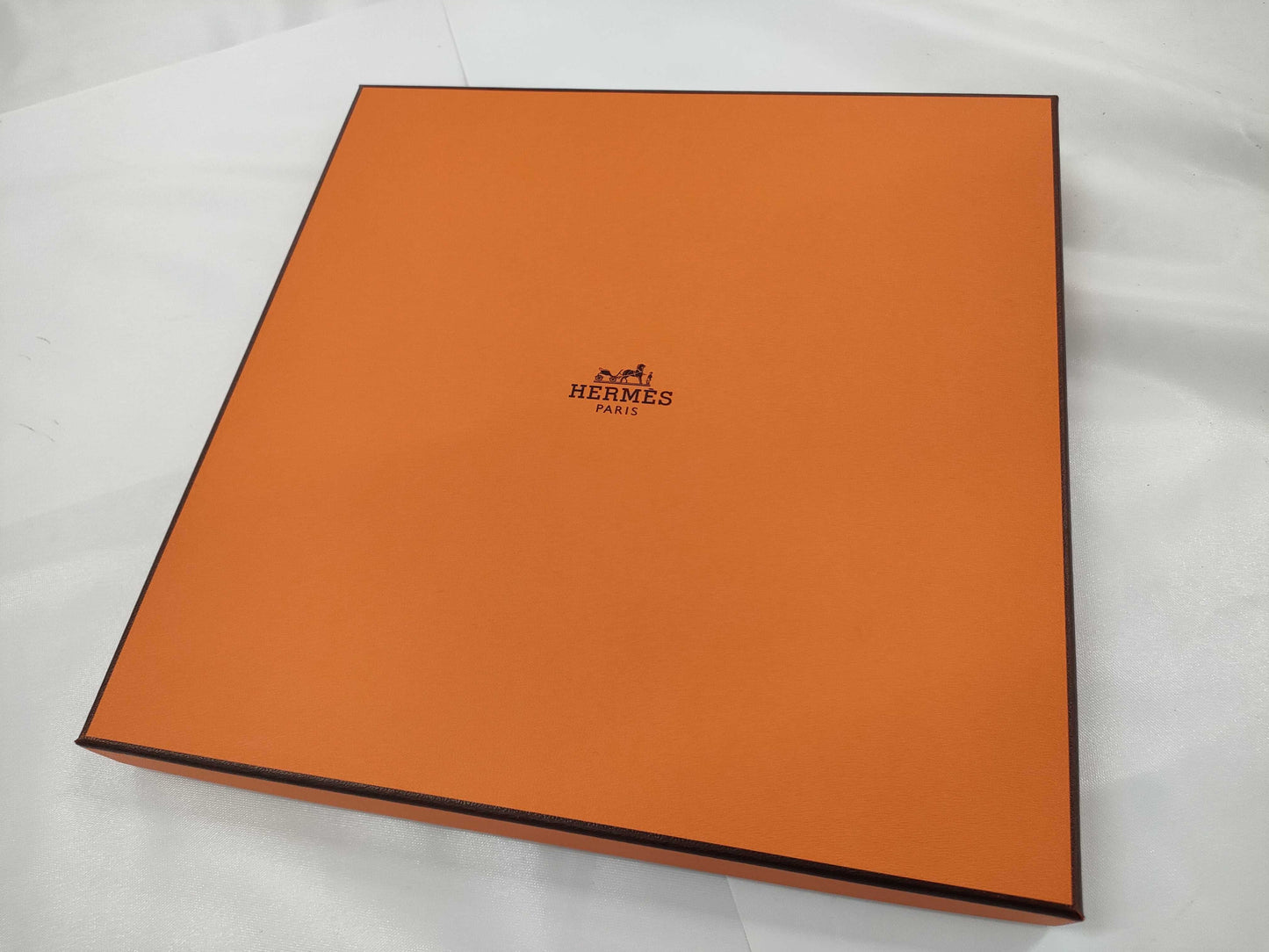 HERMES Carre Carre 90 KILIM Scarf