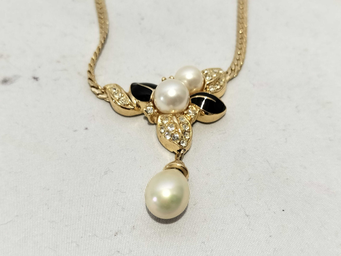 Dior Faux Pearl Necklace/Earrings *2 Set Accessories Collection Accessories Collection