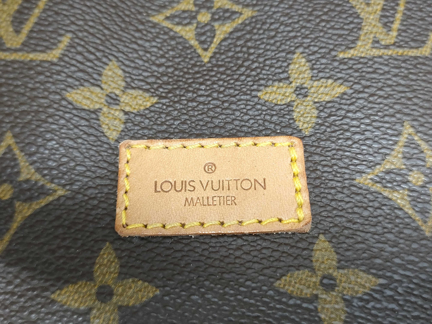 LOUIS VUITTON Monogram M42256 Saumur 30 Shoulder Bag