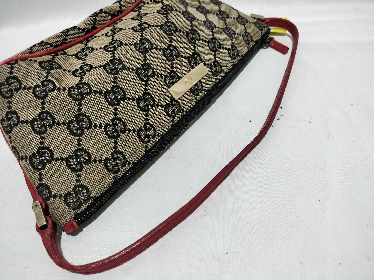 GUCCI GG Canvas One-Shoulder Bag / 039・1103 Pouch