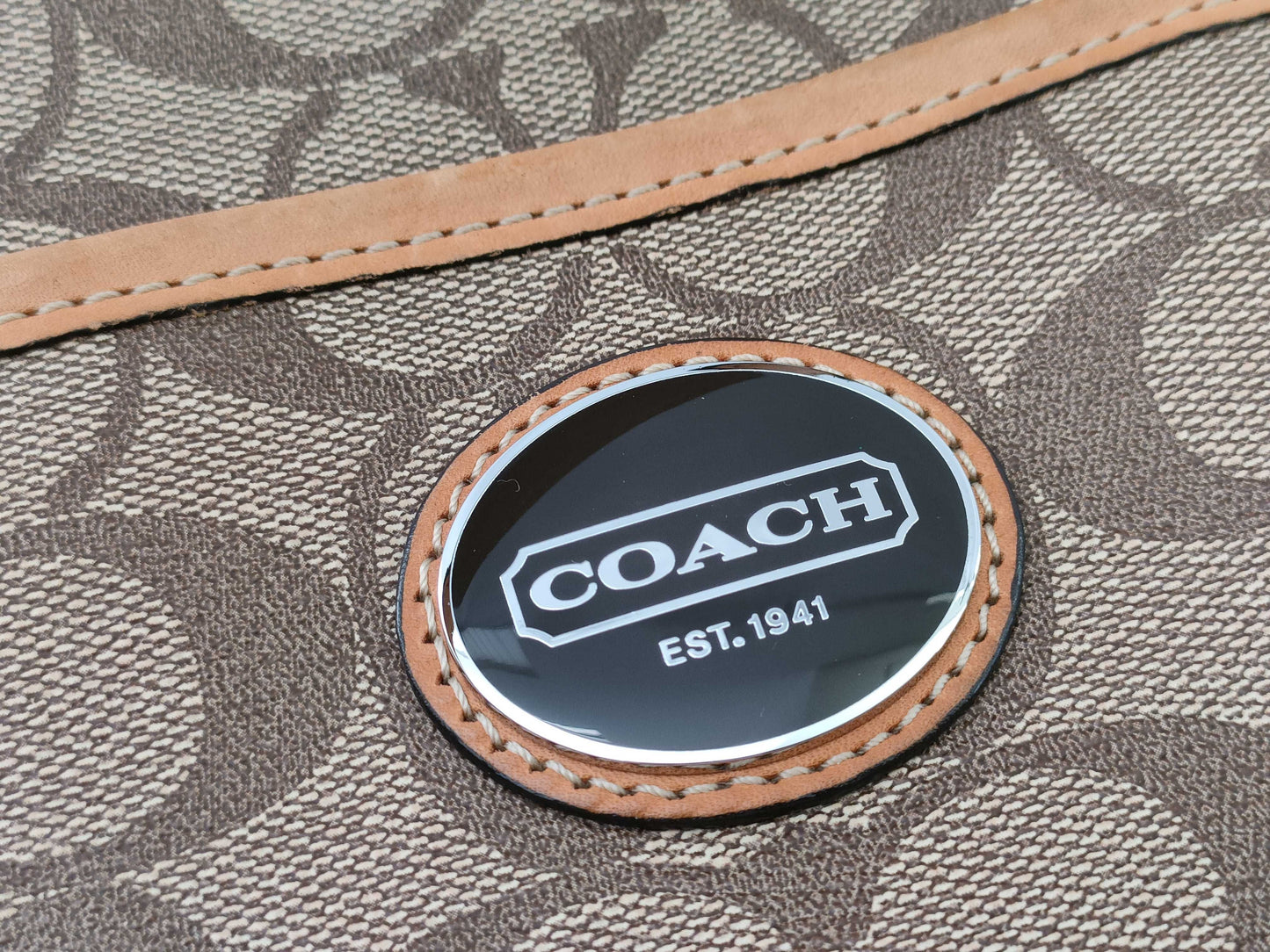 COACH Signature 2-way and other 3-piece shoulder bag set