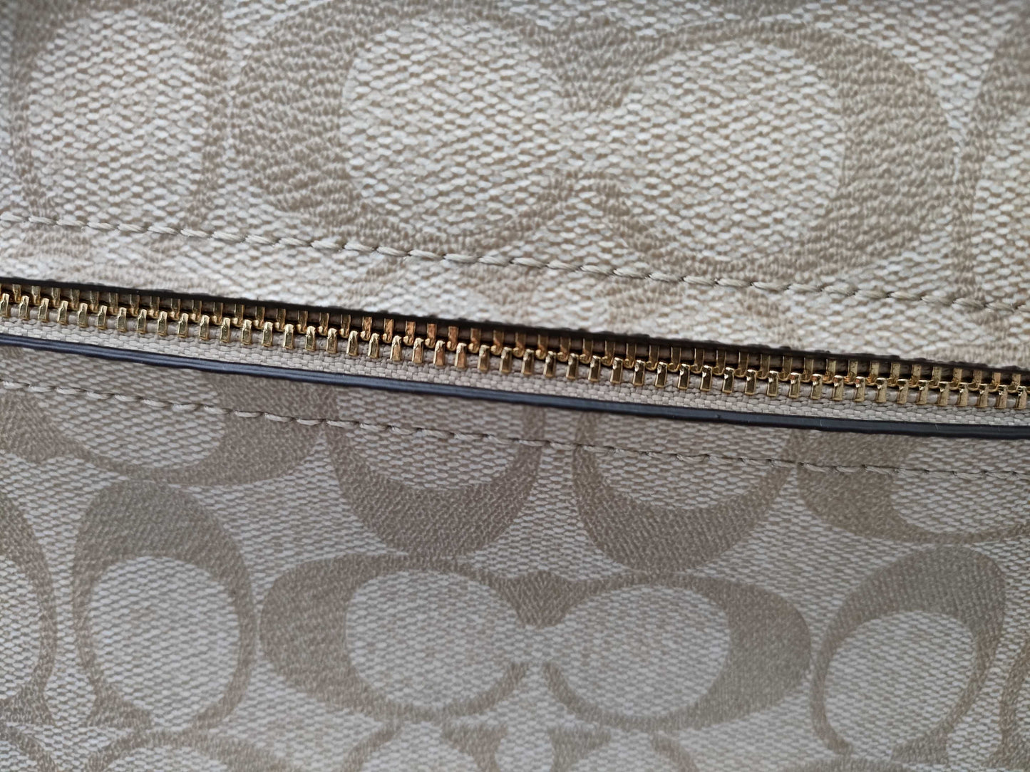 COACH Signature 2-way and other 3-piece shoulder bag set