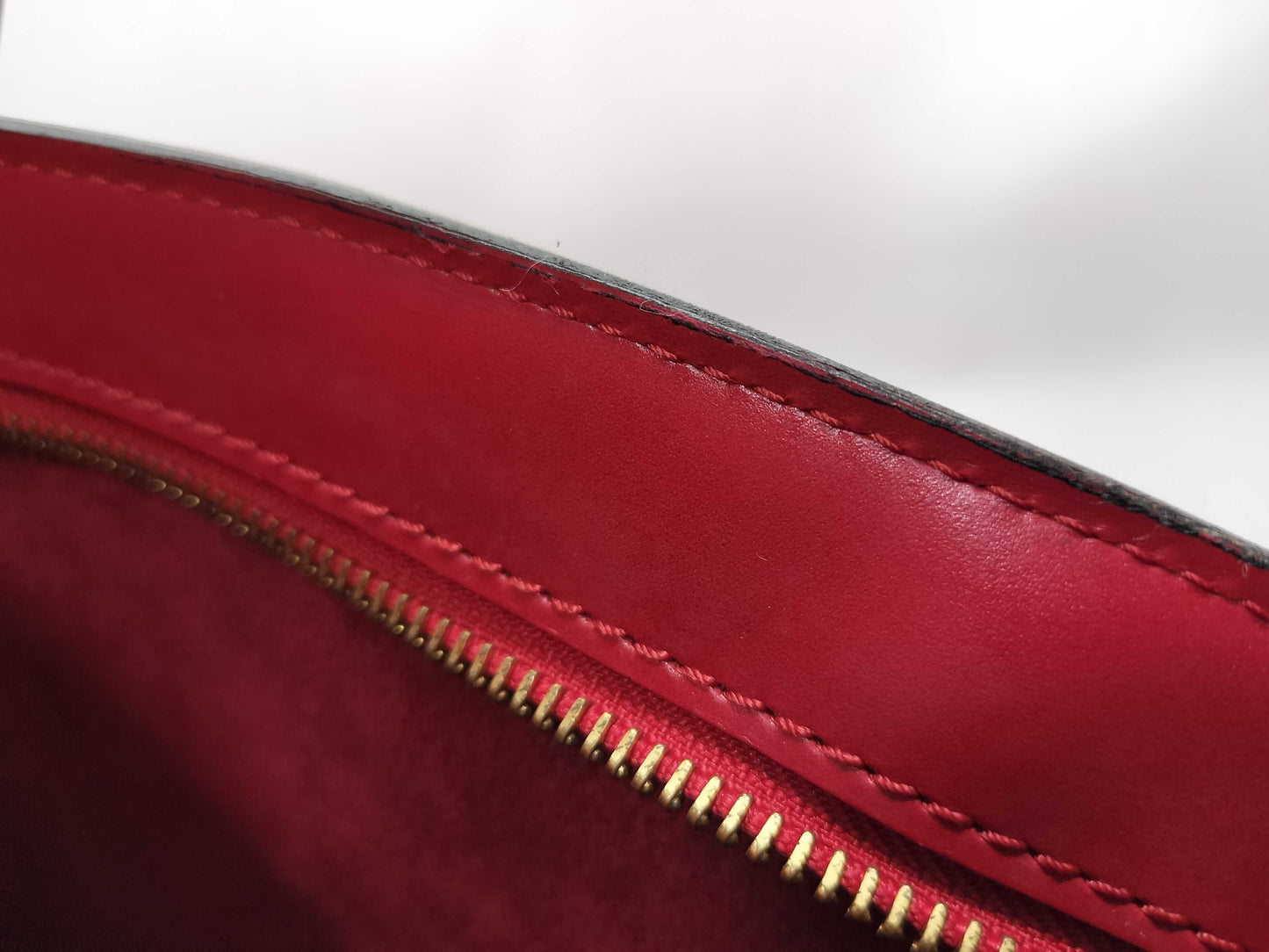 LOUIS VUITTON A2 0955 Epi Saint-Jacques Shopping Shoulder Bag