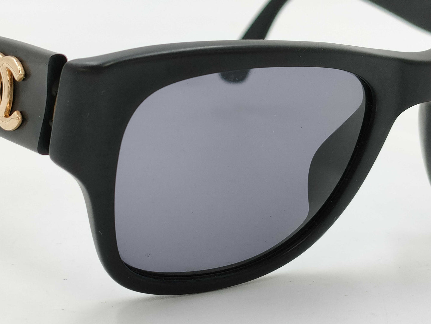 CHANEL Coco Mark 02462 90405 Sunglasses/Glasses