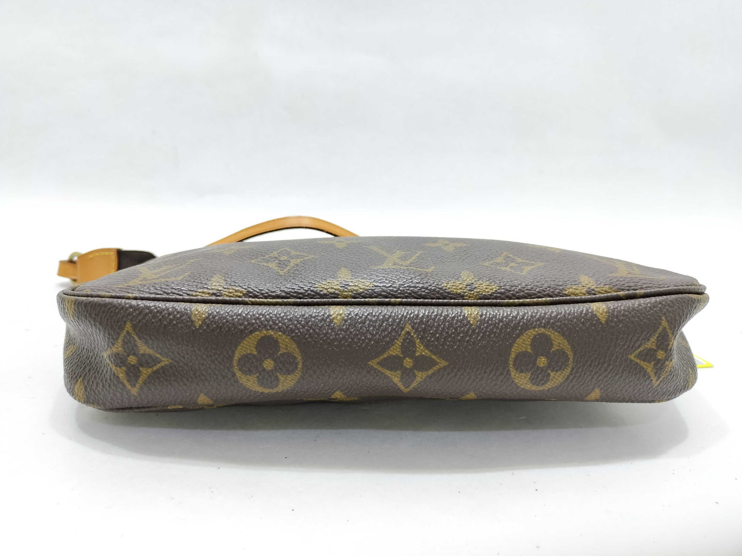 LOUIS VUITTON VI 1000 Monogram M40712 Pochette Accessoires Pouch
